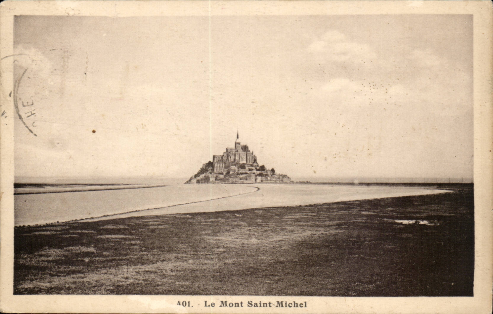 Le Mont Saint-Michel — vue depuis la baie — série 401, éditeur Laurent Neuttes
