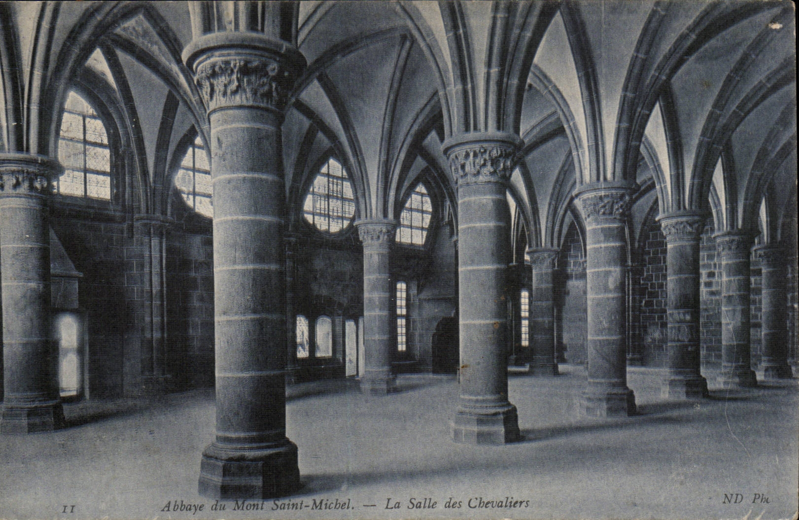 Normandie Mont Saint Michel CPA Abbaye La salle des Chevalier