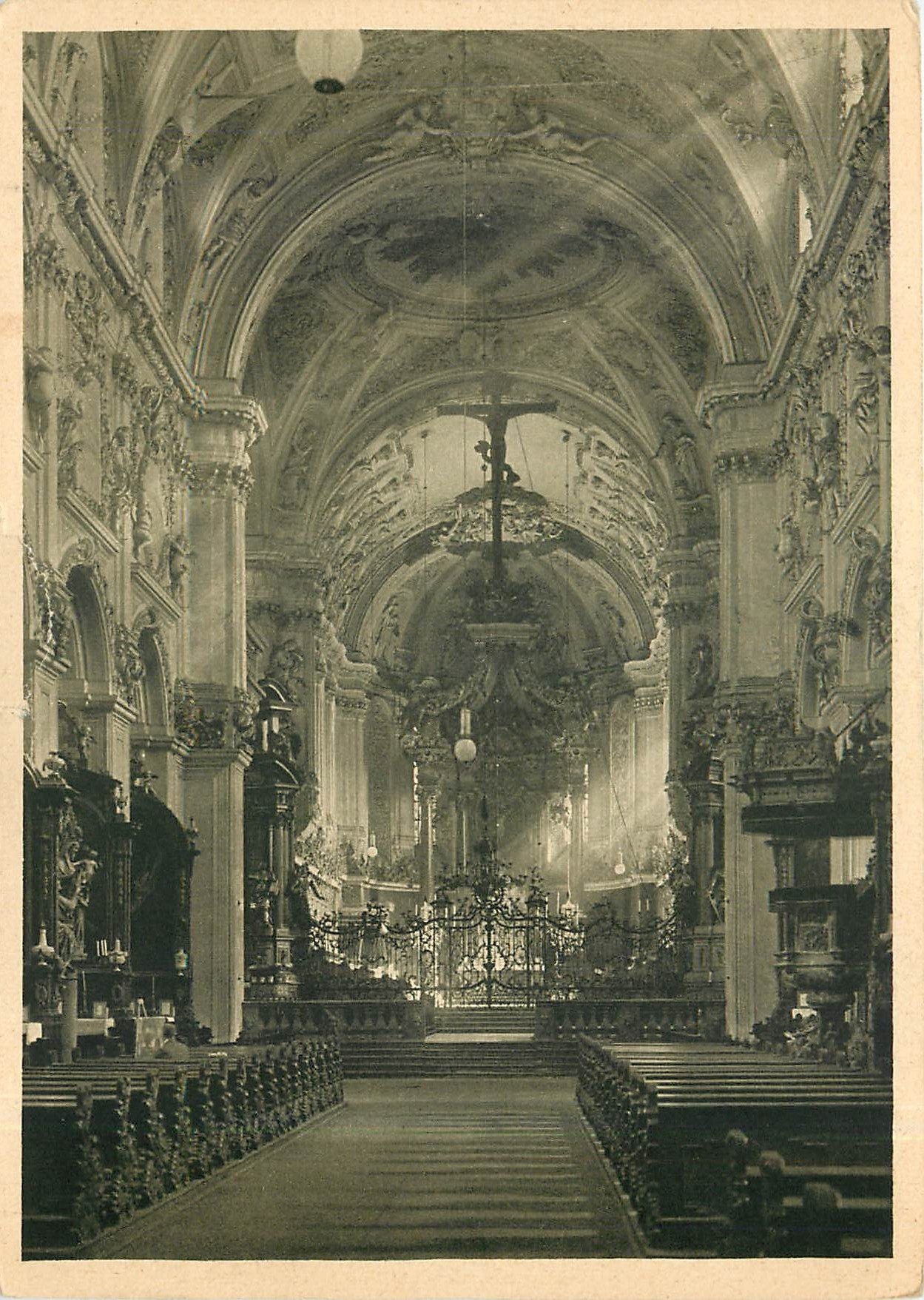 CPM Der Dom in Wurzburg Innfres Gegen Osten 
