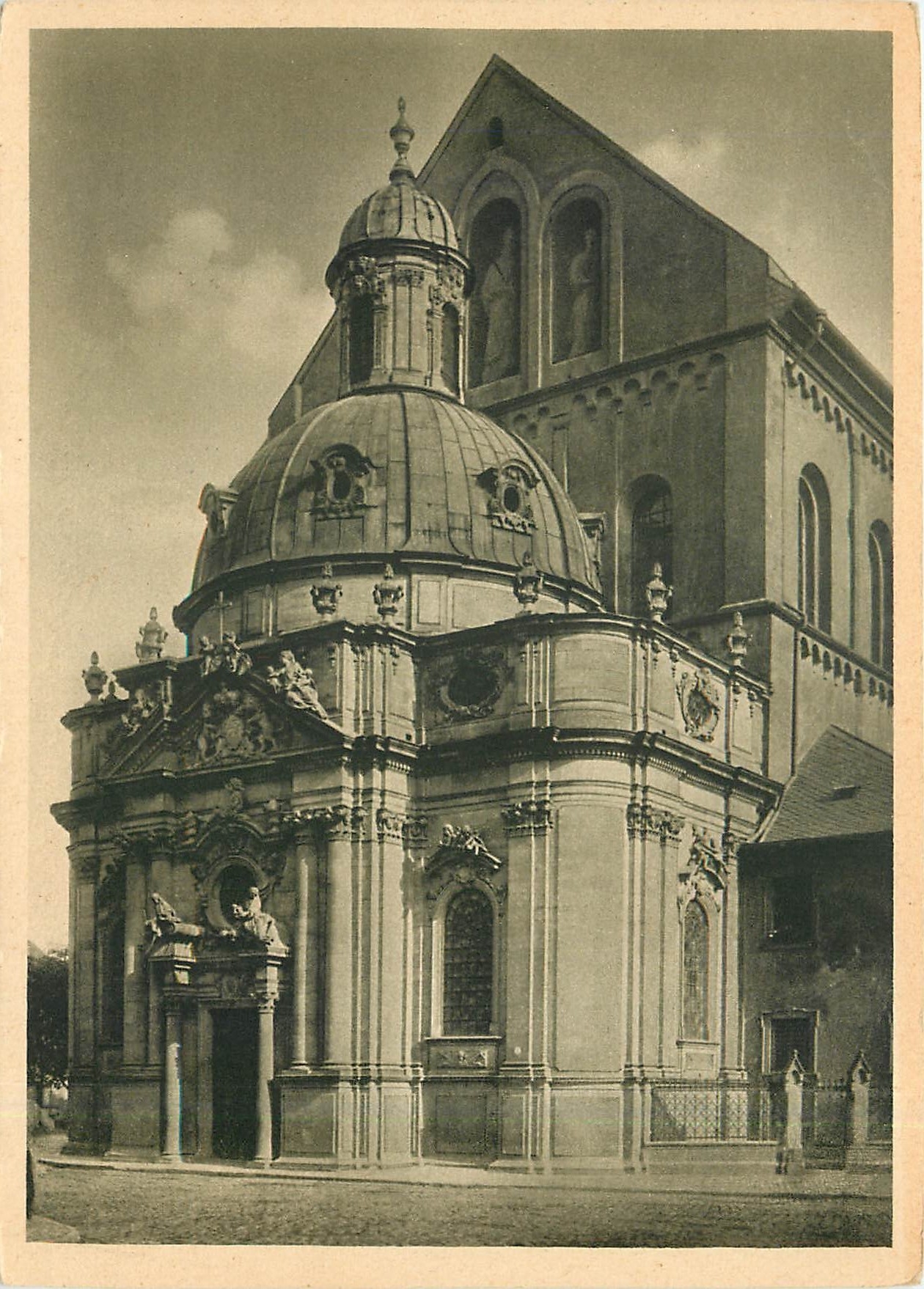 CPM Der Dom in Wurzburg Die Schonbornkapelle von Balthaser Neumann 