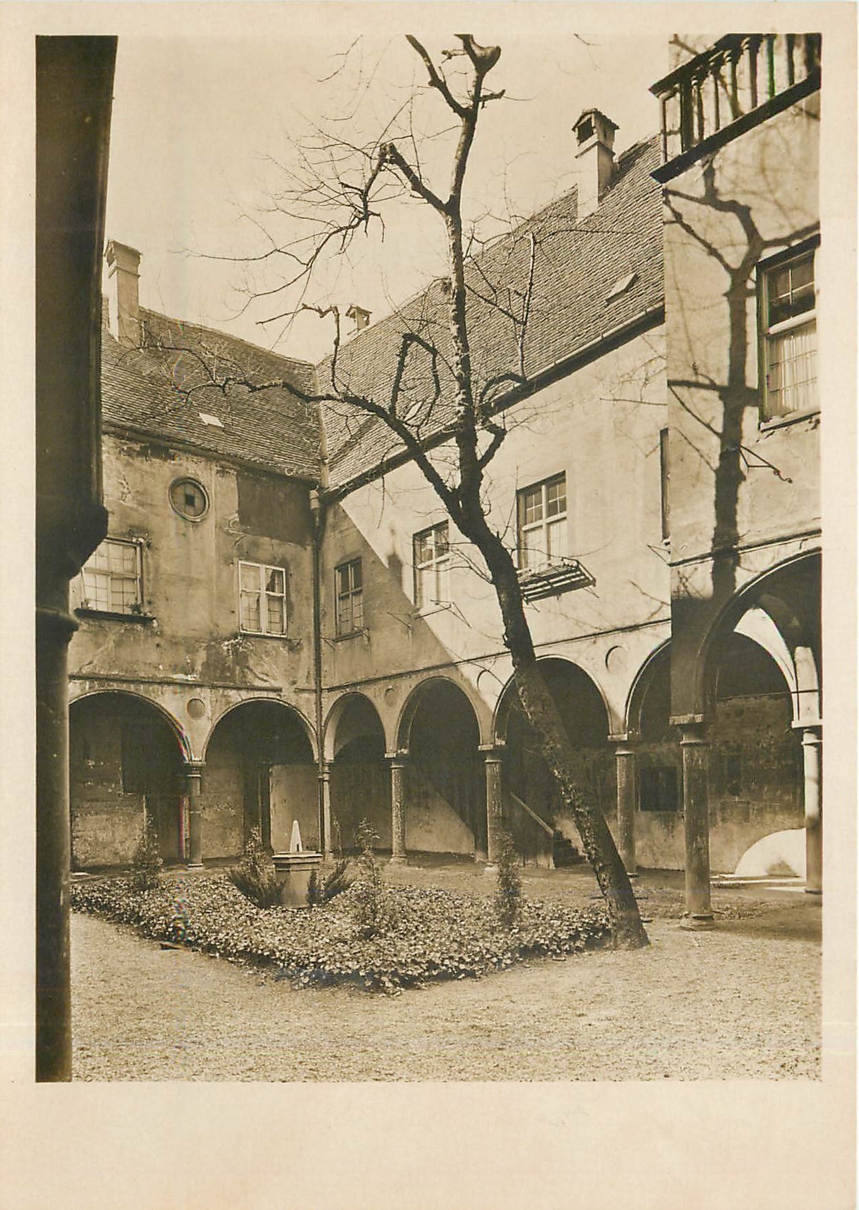 CPM Augsburg Fuggerhaus Damenhof 1515 