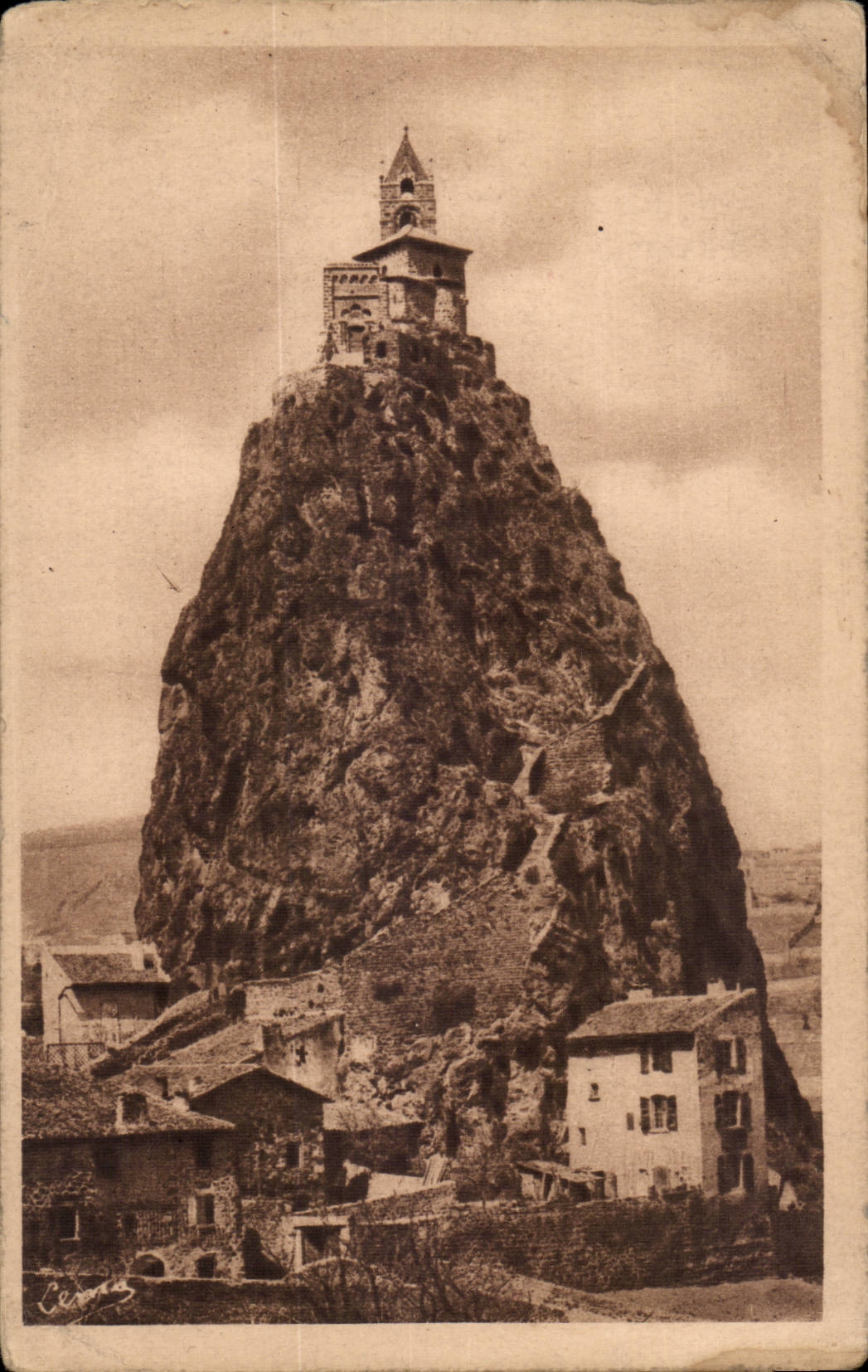 Puy en Velay CPA Rocher d'aiguille