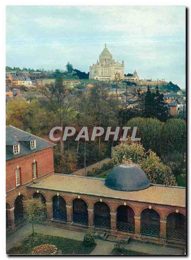 CPM La Basilique de Lisieux vue du Carmel 