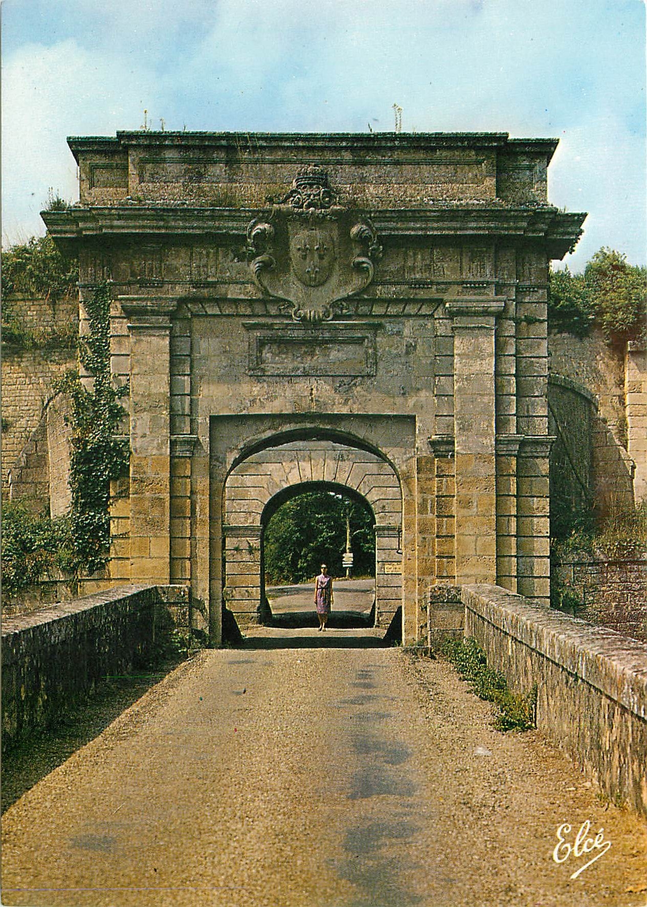 CPM Blaye Gironde Porte Royale et la Citadelle concue par Vauban 