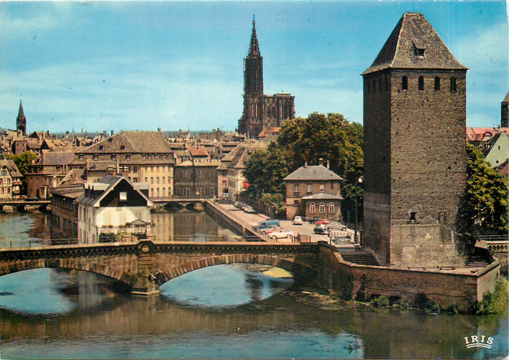 CPM Strasbourg Bas Rhin Tour du XIVe siecle et la Cathedrale 