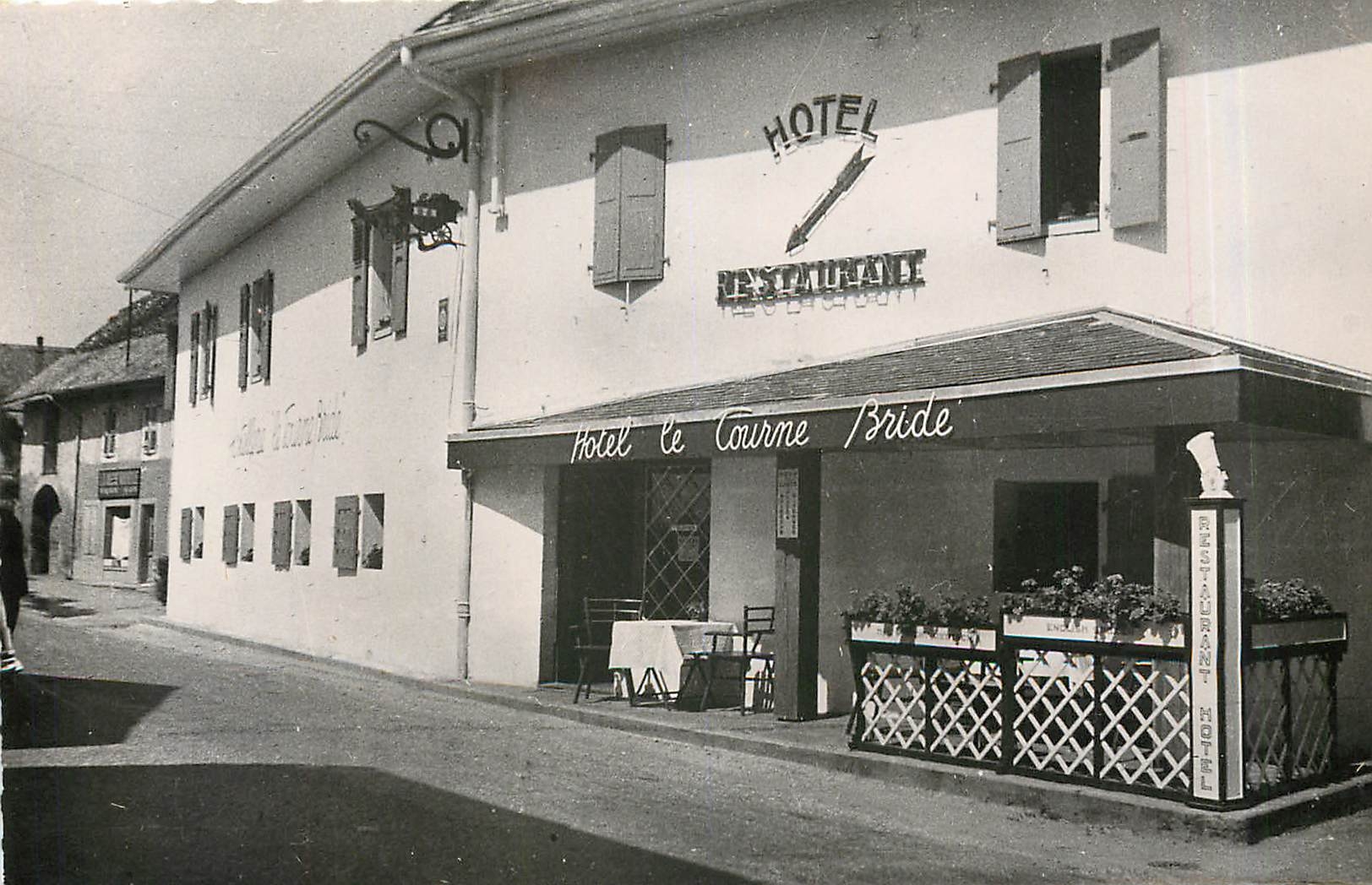 Hôtel-Restaurant Le Tourne-Bride — Contamine-sur-Arve (Haute-Savoie) — CPAPHIL