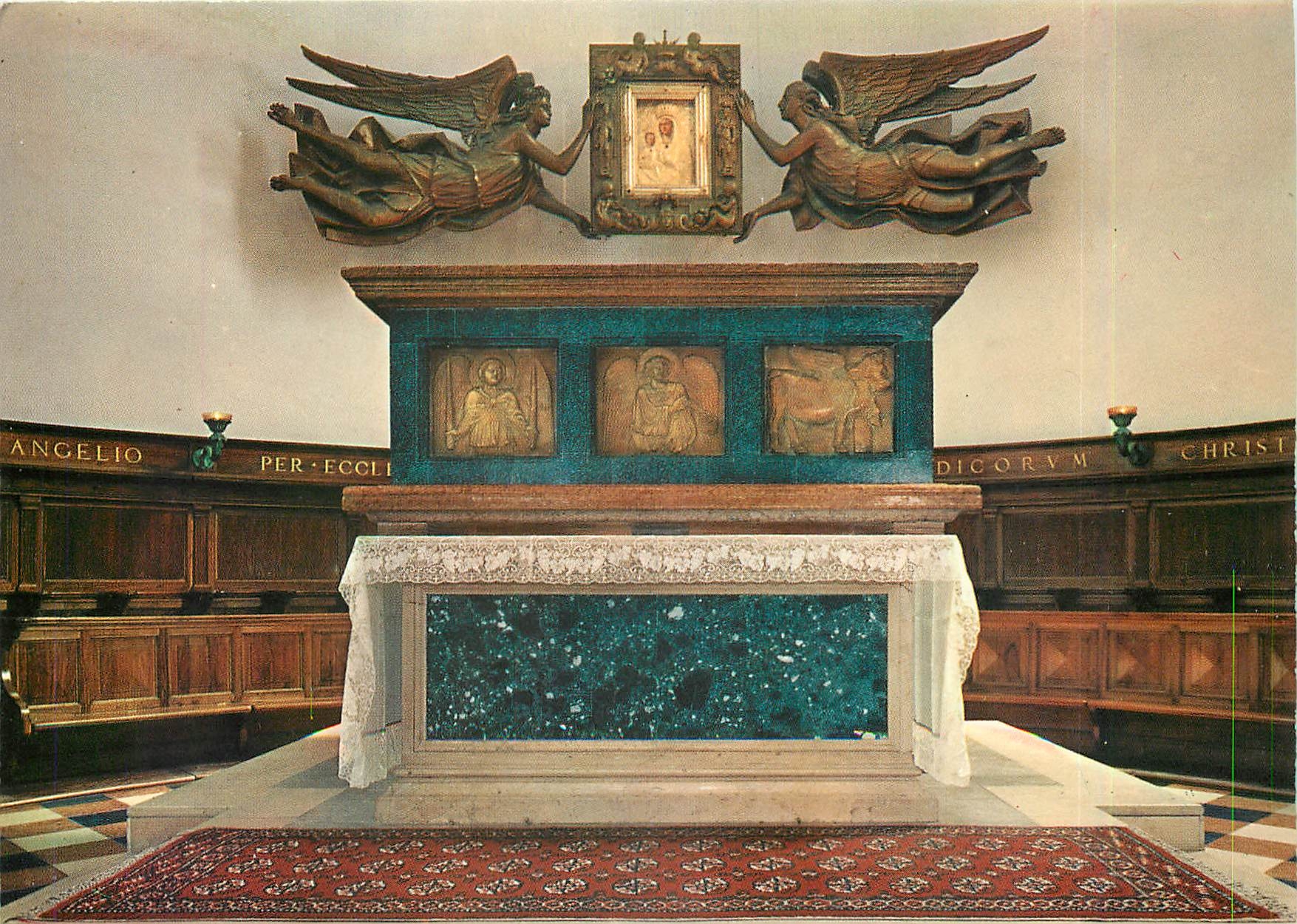 CPM Padova Basilica di S Giustina Urne de St Luc de l'Evangeliste et Notre Dame de Constantinople 