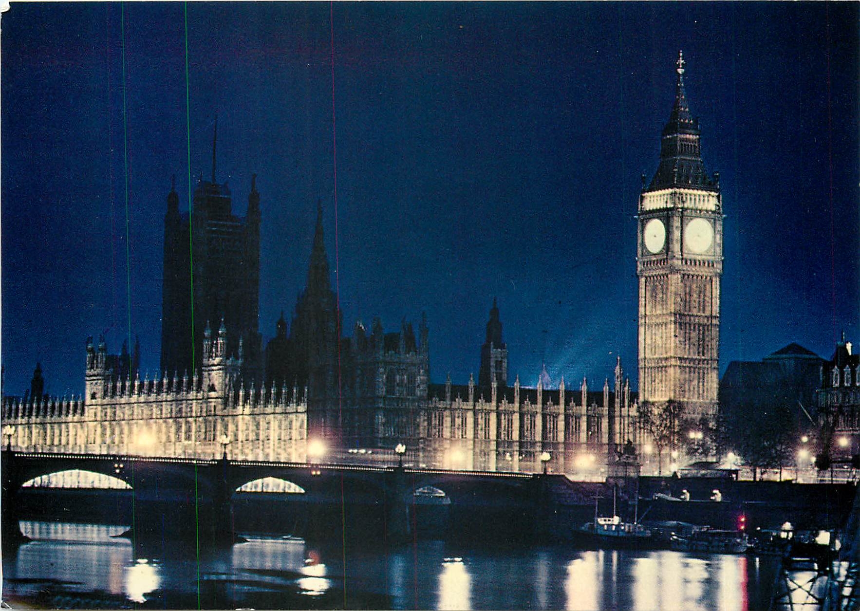 Houses of Parliament by Night — façade illuminée vue de l'Est — produit Dickinson Robinson Group