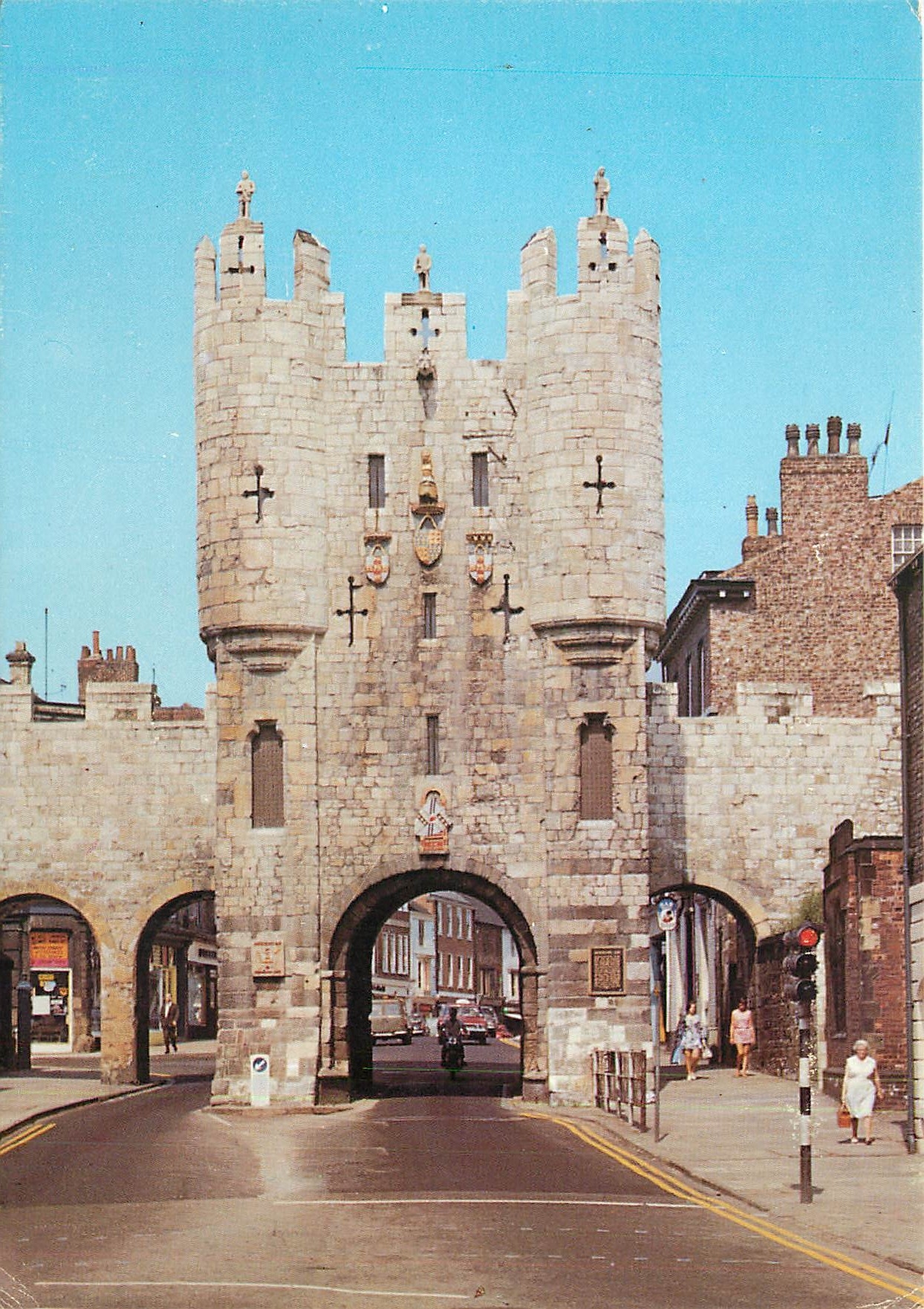 CPM Micklegate Bar York Here on this Norman gateway to the South were once displayed the heads of tr