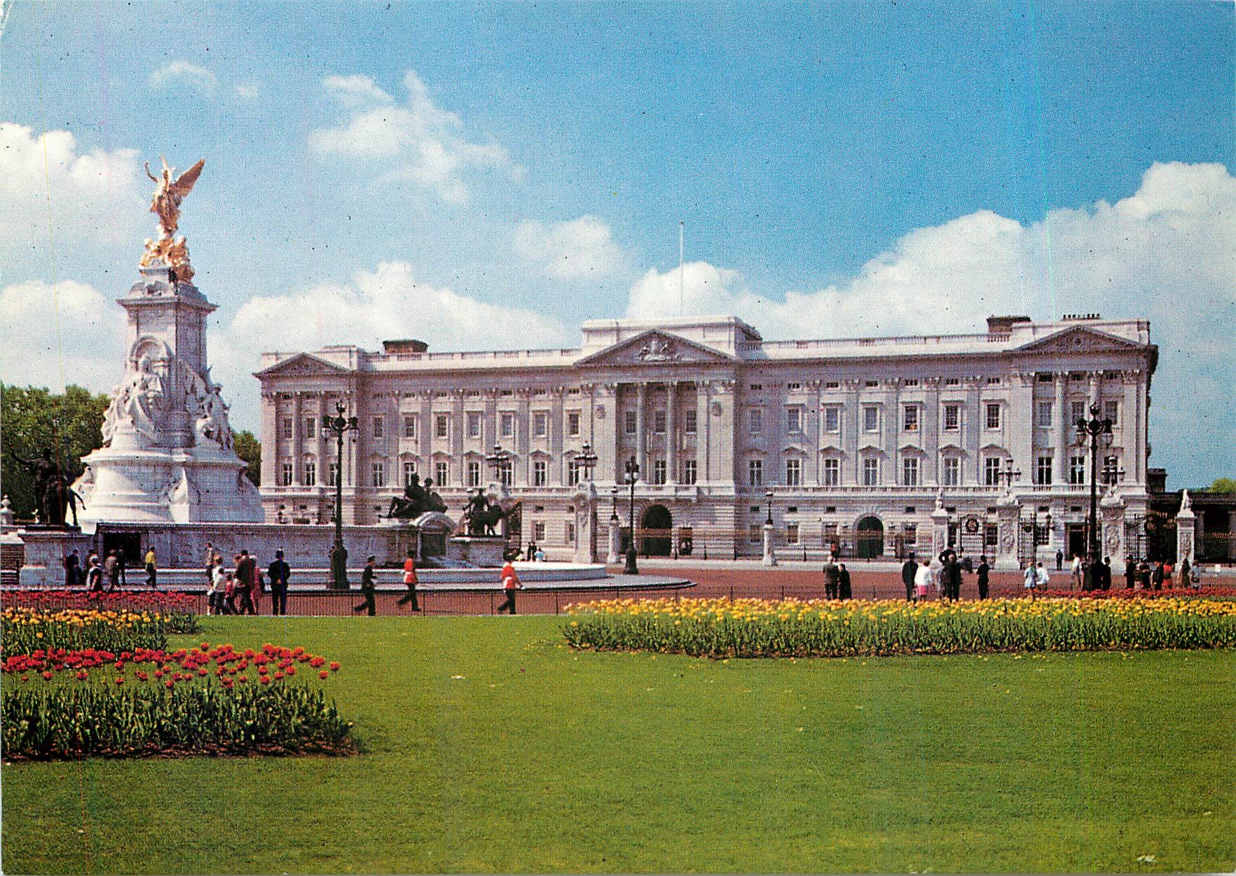 CPM Buckingham Palace The Sovereign London Residence 