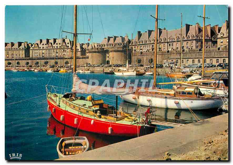 Saint-Malo - Cité Corsaire — Bassin des yachts et la Grande Porte — Lumicap