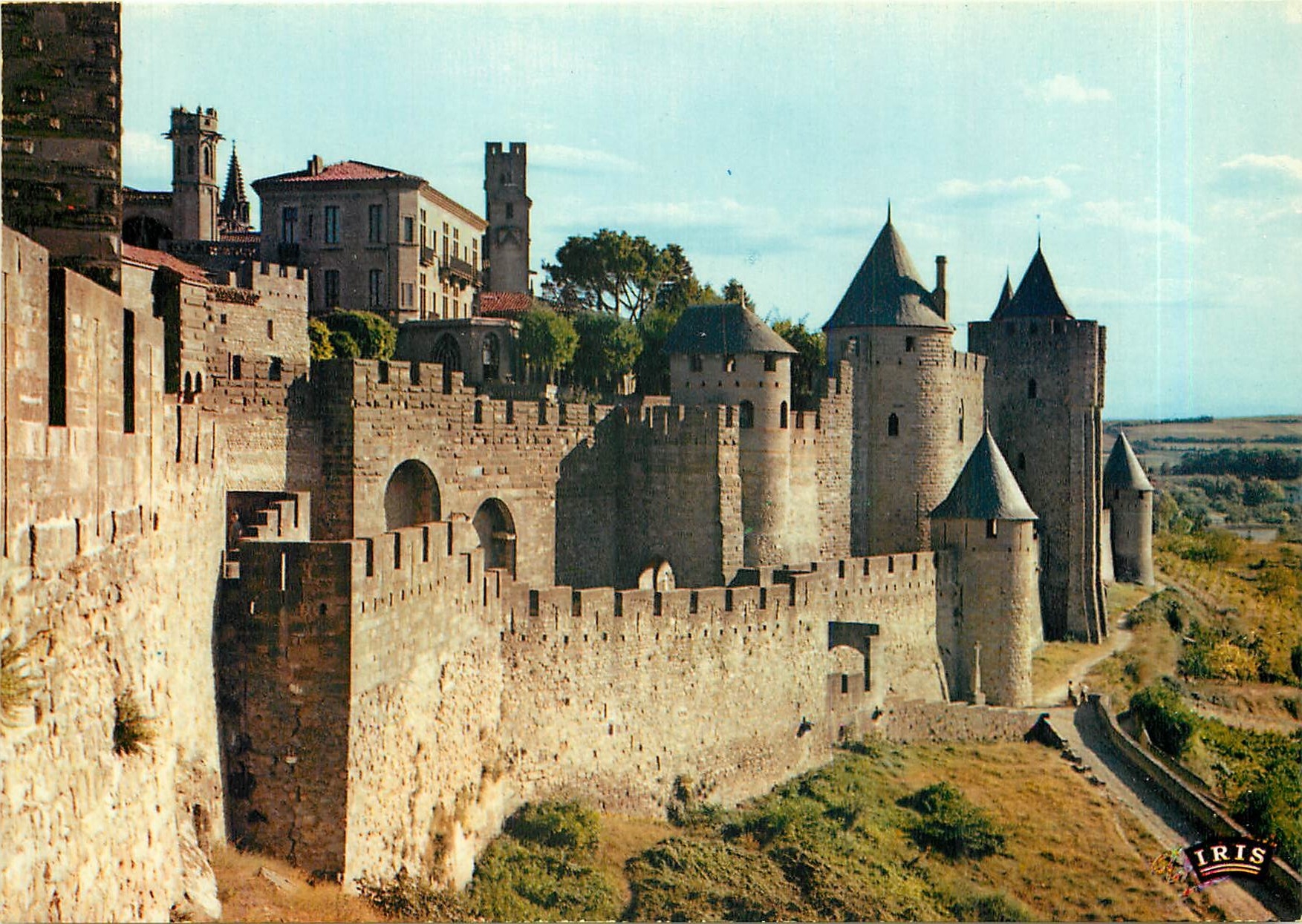 Carcassonne — Ensemble des deux enceintes fortifiées — Editions Mexichrome, Limoges