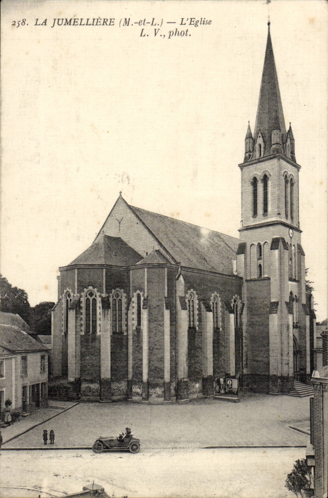 La Jumeliere CPA L'eglise 