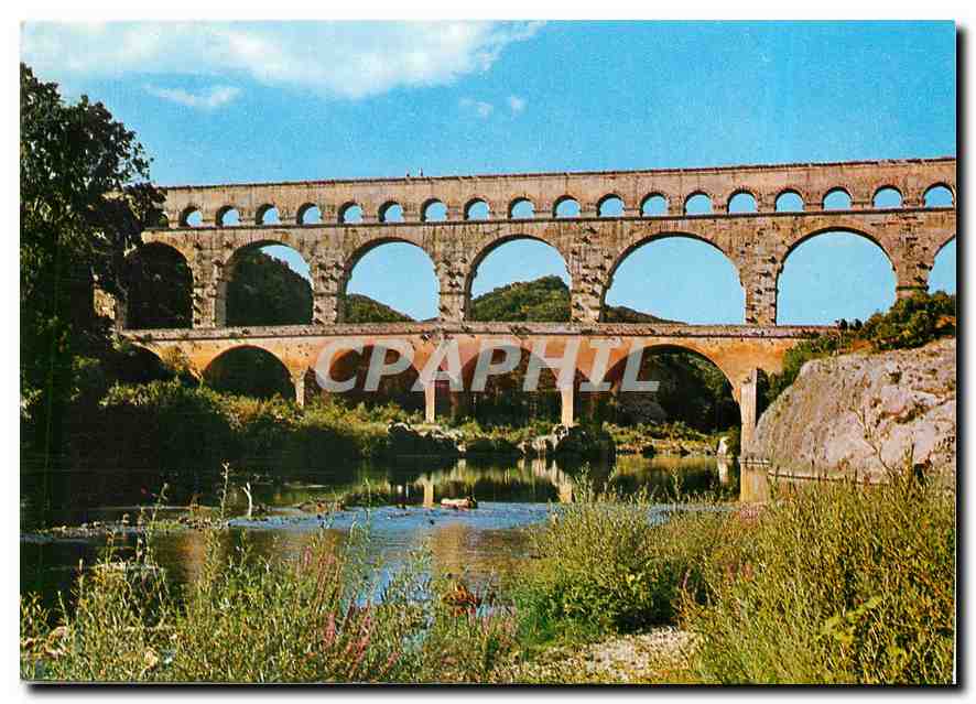 CPM Le Pont du Gard Aqueduc romain construit vers l'an 19 avant J.C.