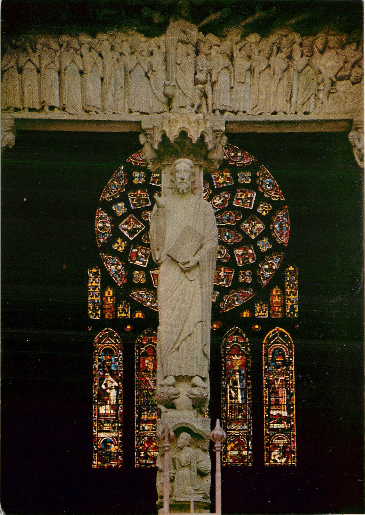 CPM Cathedrale de Chartres Portail Sud - Christ enseignant XIIIe siecle Rose Nord XIIIe siecle