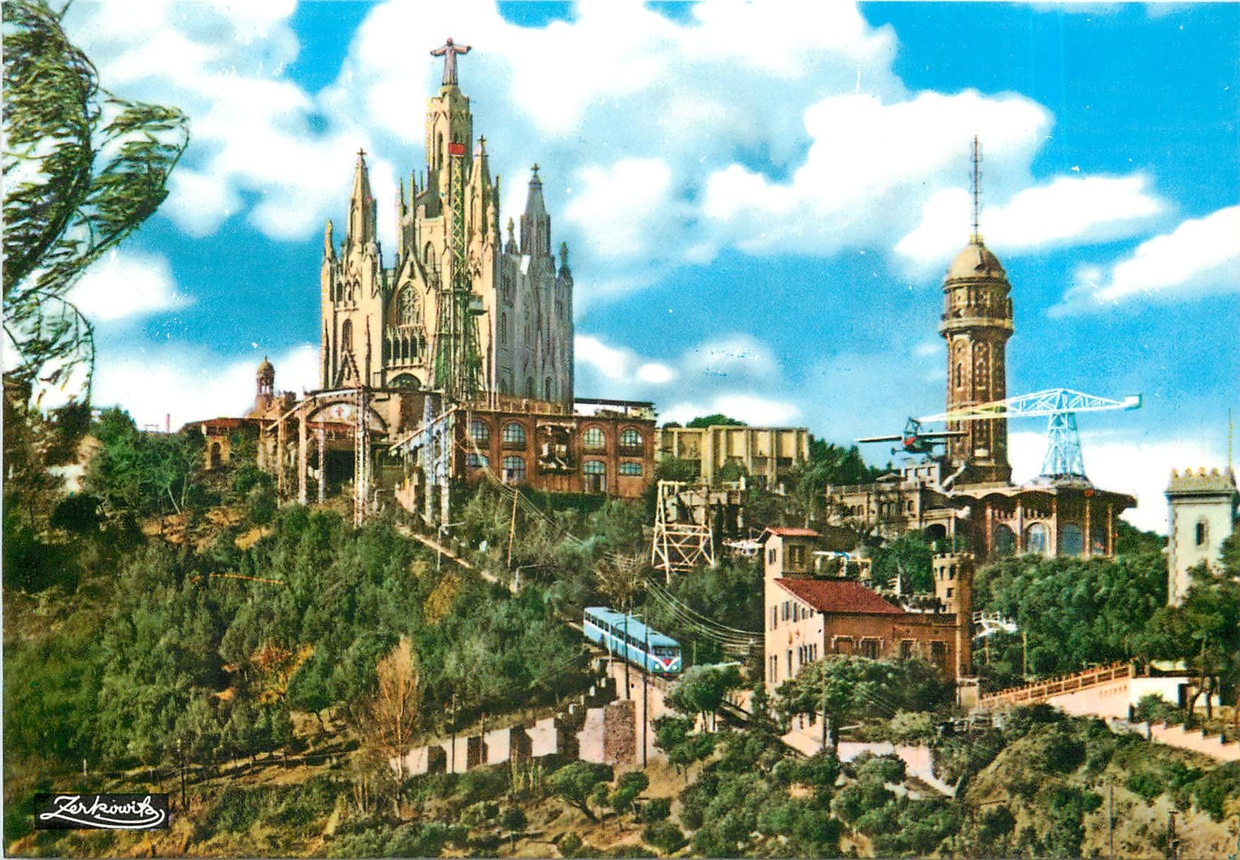 CPM Barcelona Basilique Expiatoire National du Sacre Cœur Tramway