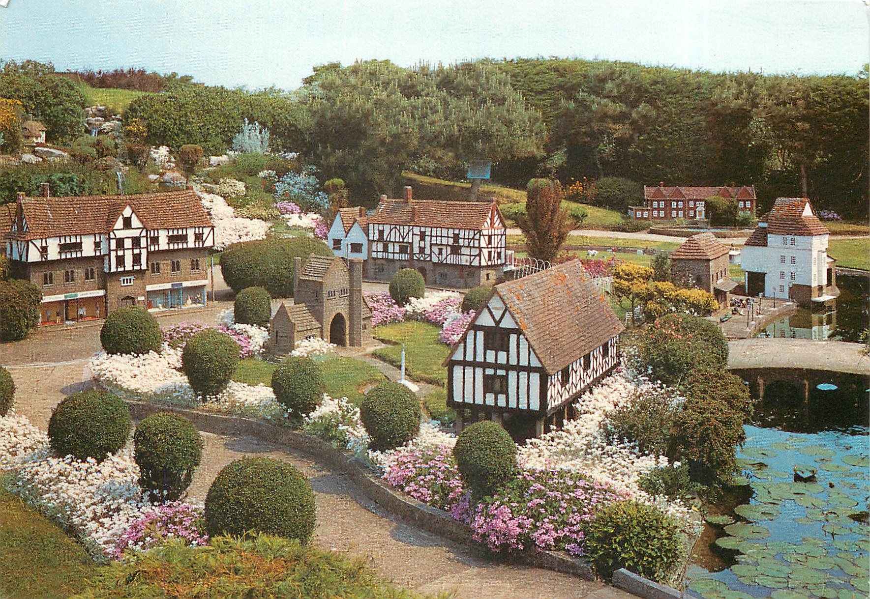 CPM Hopshire Village Centre Southsea Model Village