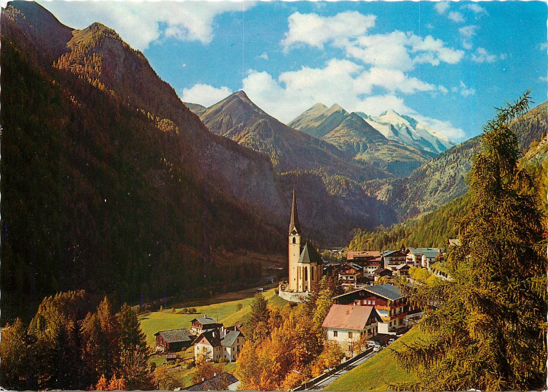 CPM Heiligenblut 1301m mit Grossglockner 3798m Hoehenluftkurort und Wintersportsplatz