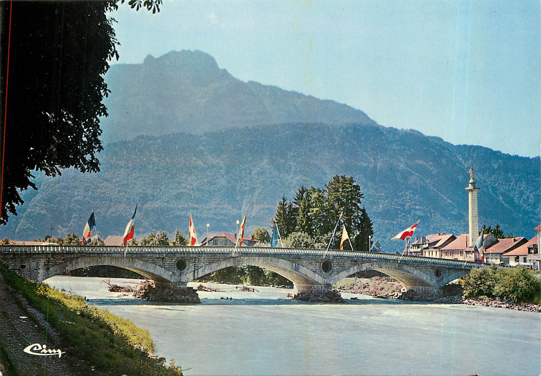 CPM Bonneville Le Pont sur l'Arve au fond la pointe d'Andey