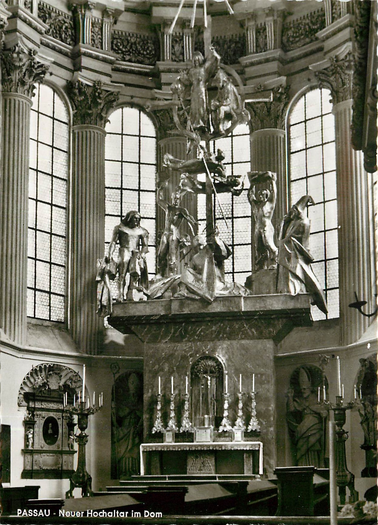 CPM Passau Neuer Hochaltar im Dom