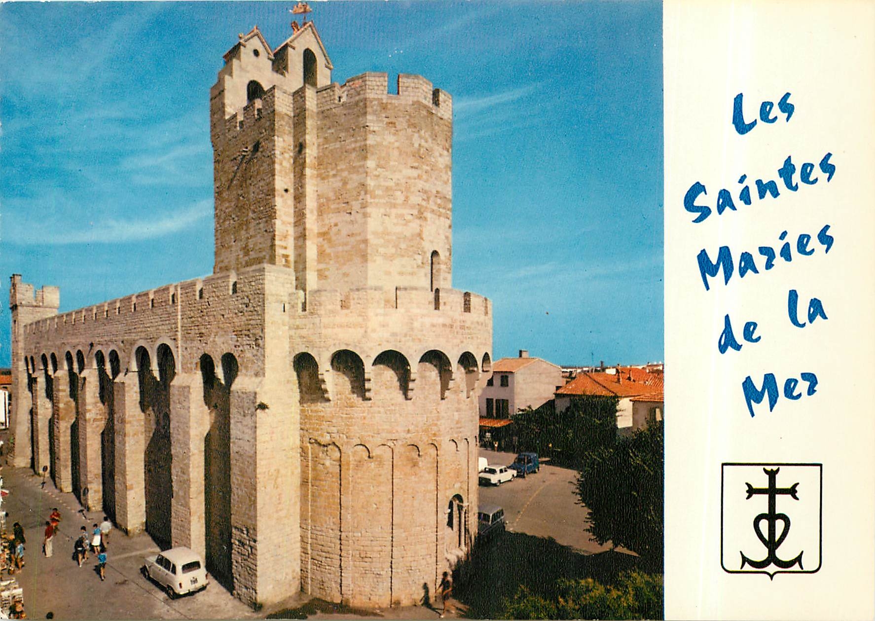 CPM Les Saintes-Maries-de-la-Mer L'Eglise Fortifiee