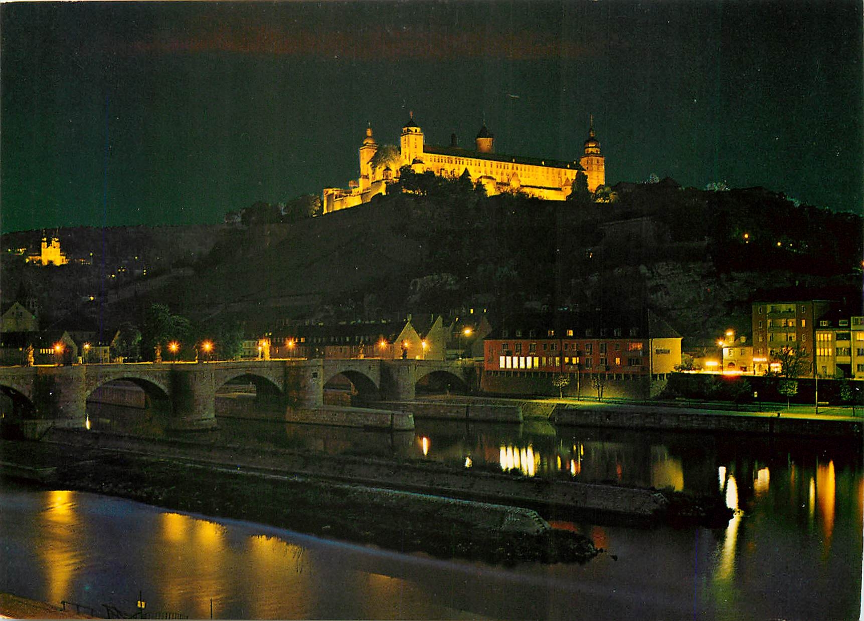 CPM Wuerzburg Feste Marienberg bei Nacht