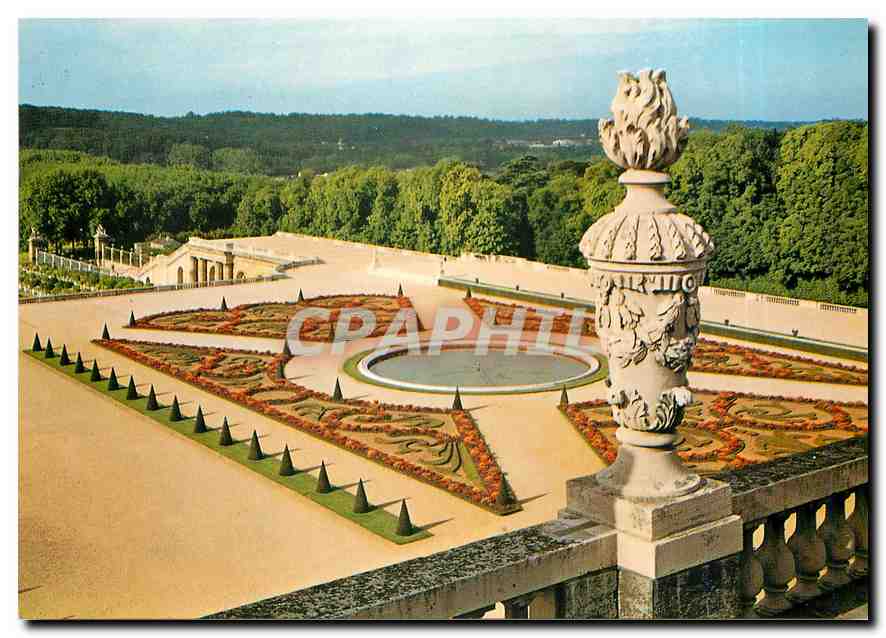 CPM Versailles Le Parc Les Parterres du Midi