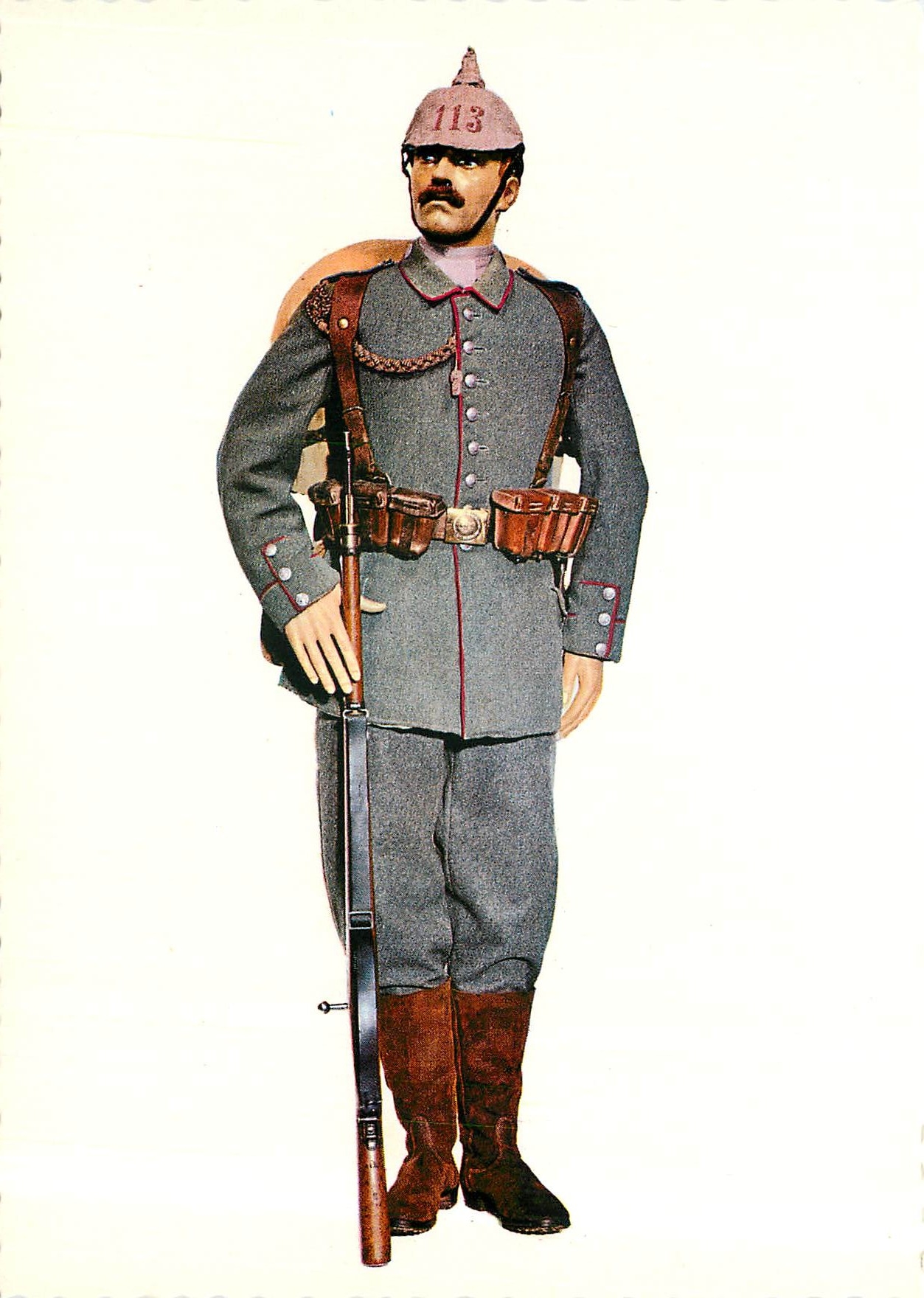 CPM Hotel des Invalides Musee de l'Armee Uniformes de la Guerre 1914-1918 Allemagne Gefreiter du 113