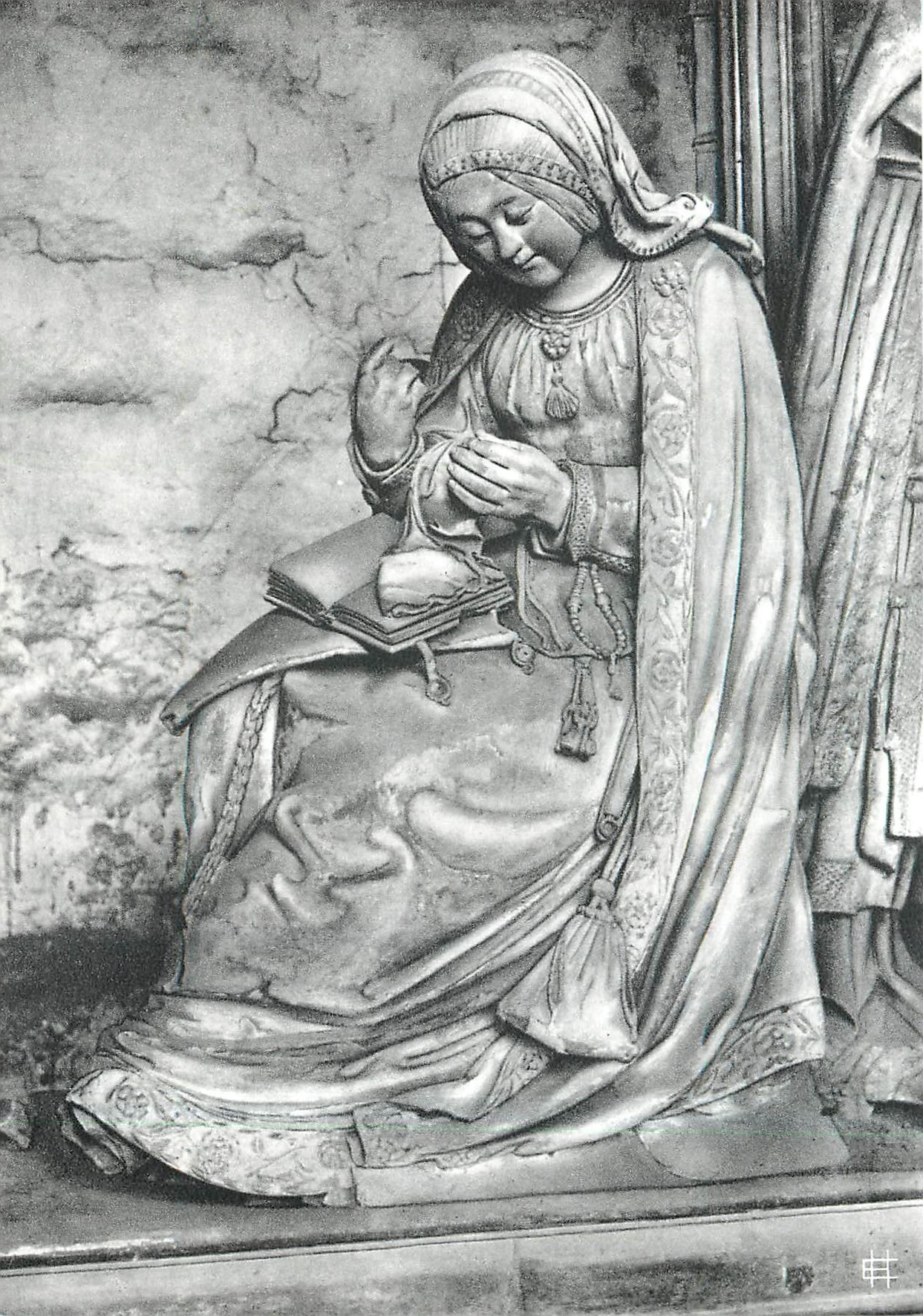 CPM Cathedrale de Chartres Cloture du choeur (XVIe siecle) Vierge cousant