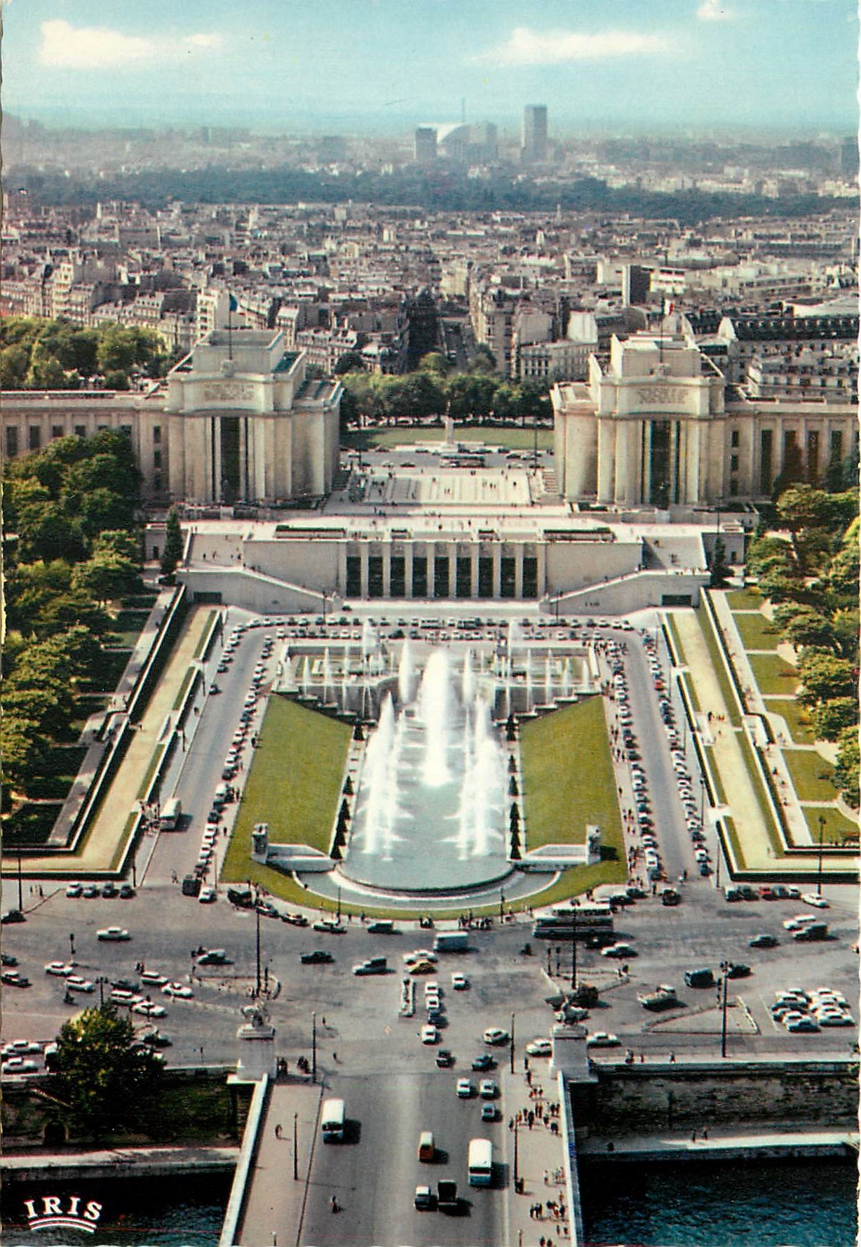 CPM Paris Vue depuis la Tour Eiffel