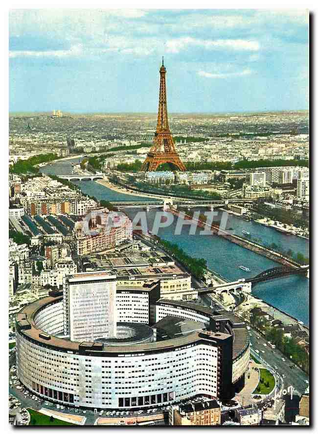 Paris — Vue aérienne de la Tour Eiffel et de la Seine — Éditions J. Jauks