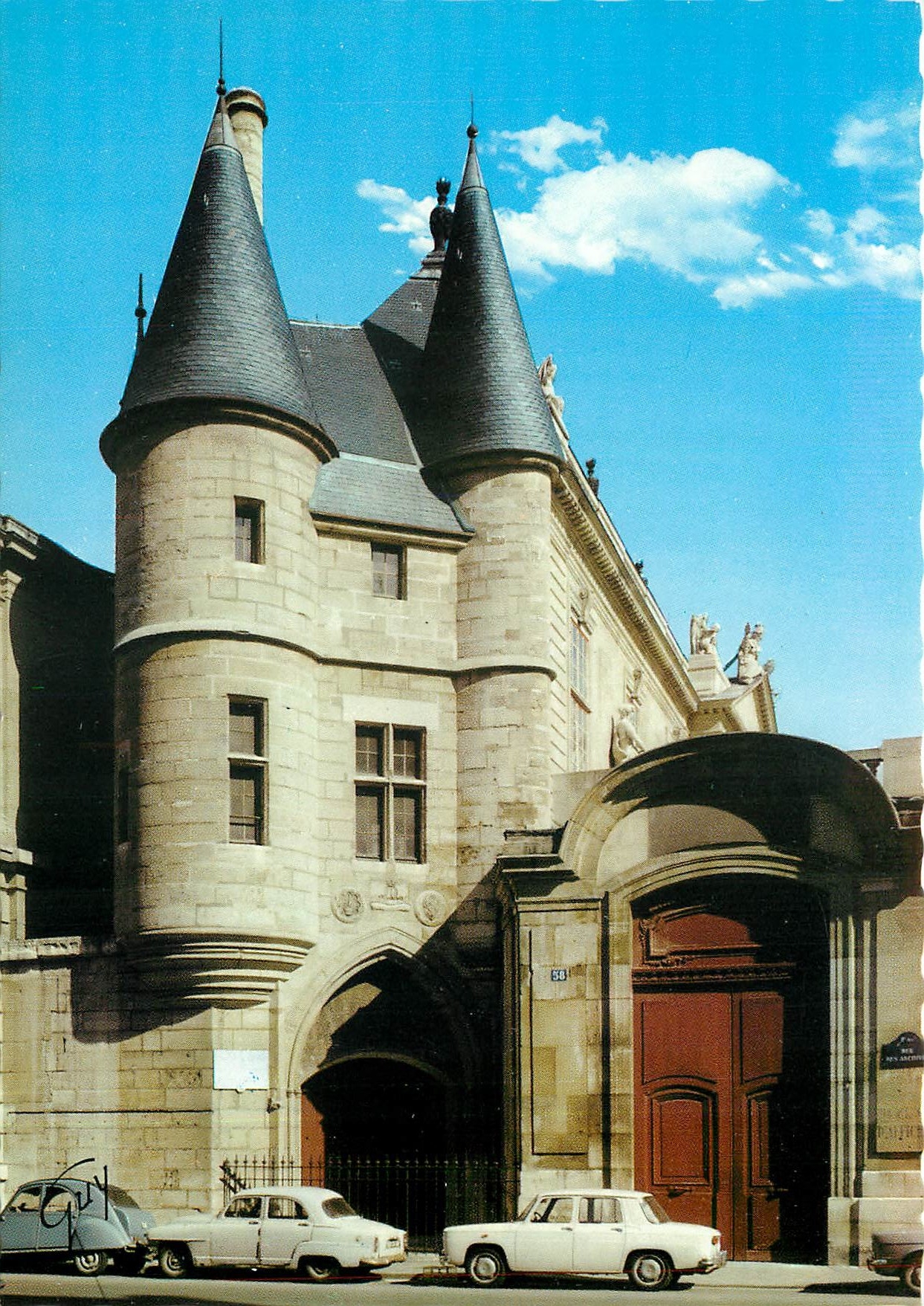 CPM Paris et ses Merveilles Quartier du Marais