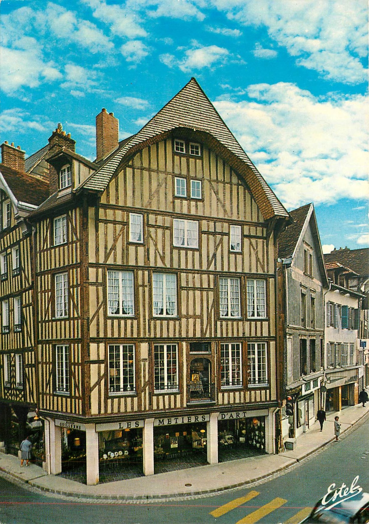 Troyes - Maison champenoise à colombage — Editions Estel