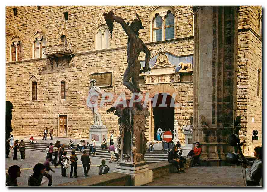 CPM Firenze Piazza della Signoria Perseus (Cellini) - David (Michenlangelo)