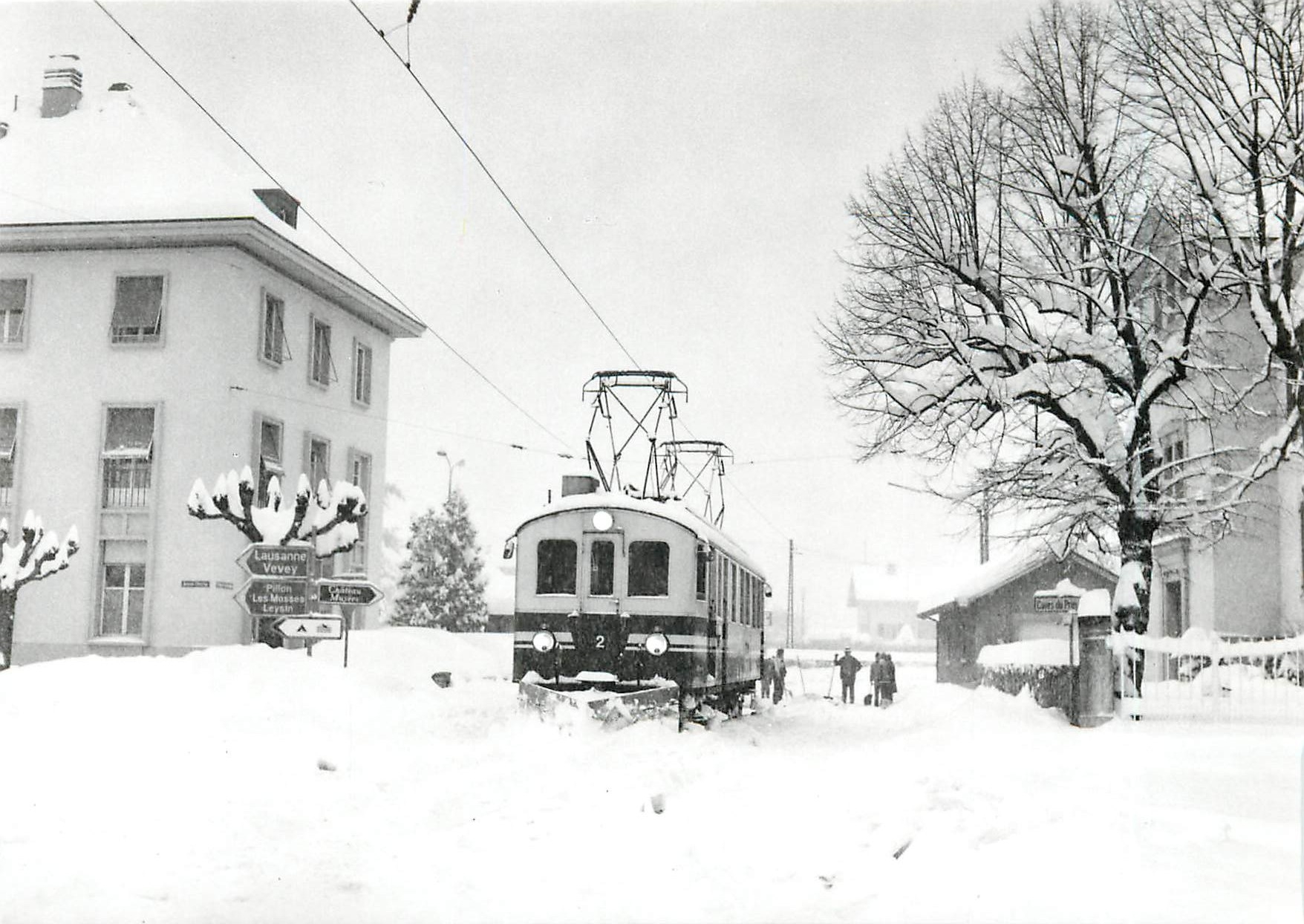 CPM ABDe 4/4 2 et chasse-neige a Aigle-Marche lors des chutes de neige exceptionelles du 17.2.1985