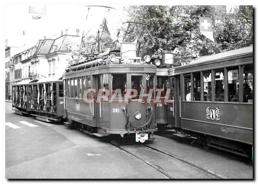 CPM Be 2/2 201 + B2 1077 et B2 1062 sur la ligne 2 1.5.1960