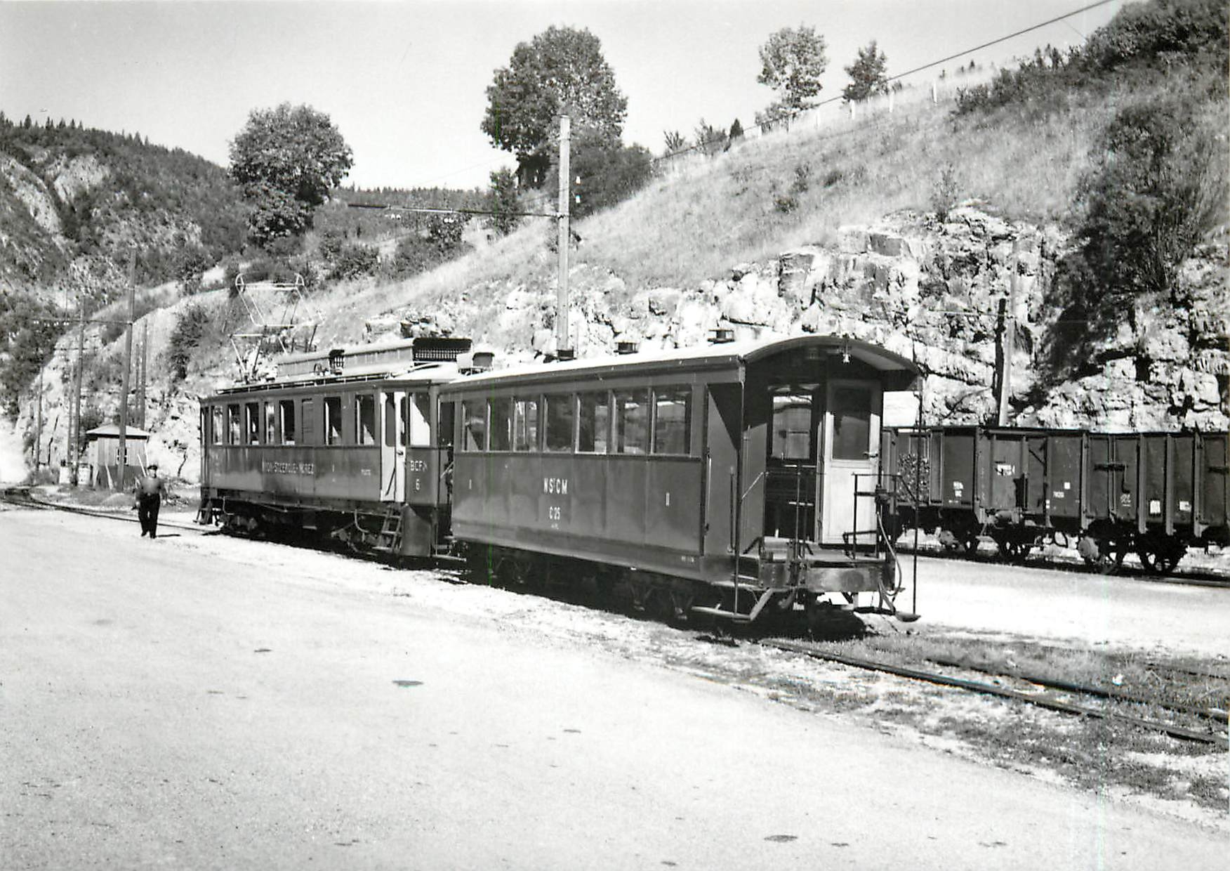 CPM BCFe 4/4 6 et C4 25 a Morez SNCF (MLC) 1.10.1956