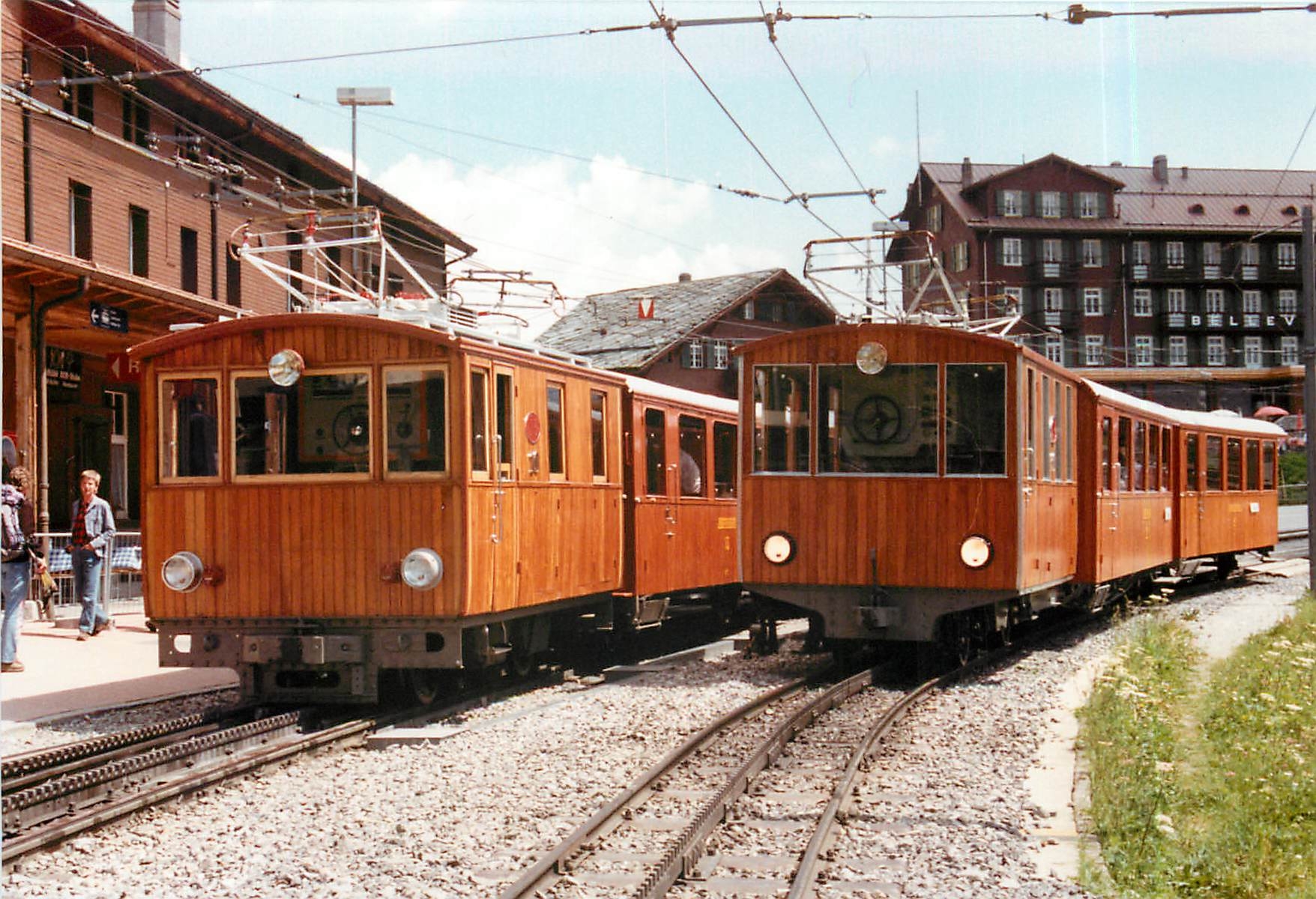 CPM HGe 2/2 10 et H6 a la Petite Scheidegg 15.7.1990