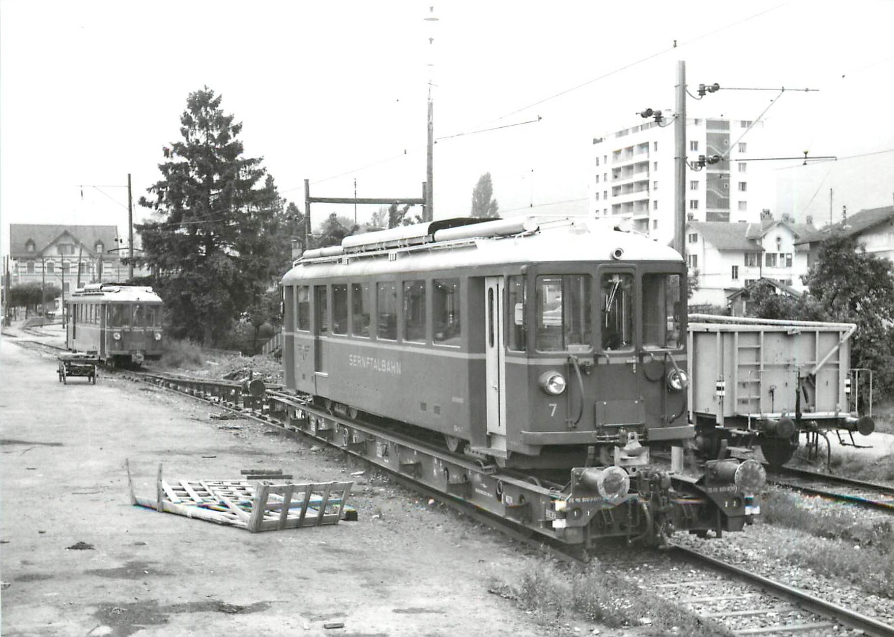 CPM Livraison des Bfe 4/4 5 et 7  ex Sernftalbahn en gare de Monthey-CFF 11.6.1969