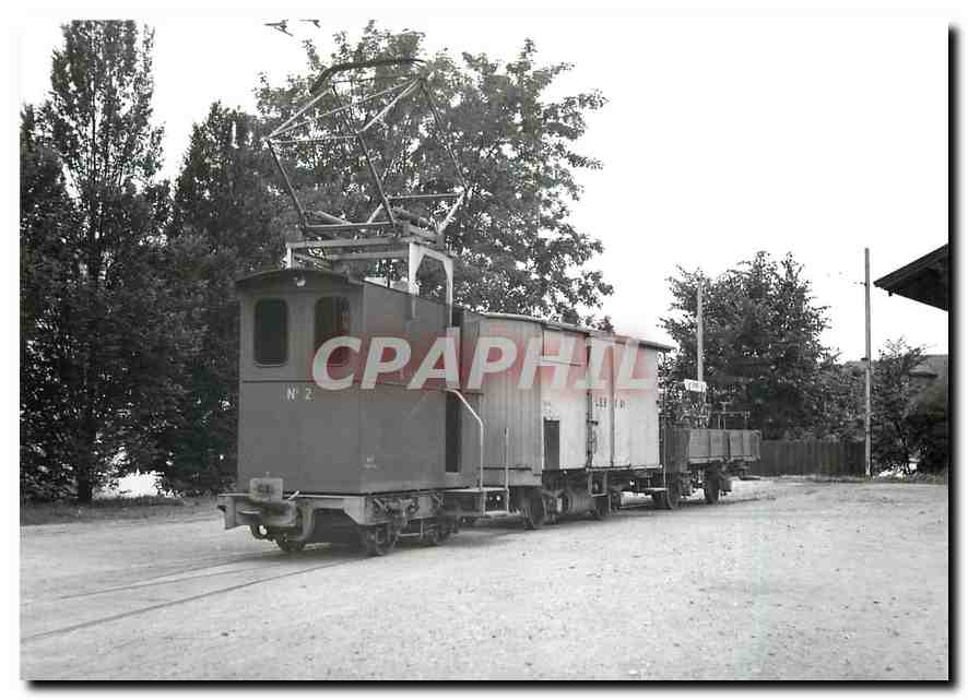 CPM Tracteur Te 2/2 2 avec deux wagons en gare de Lausanne-Chauderon 30.6.1958