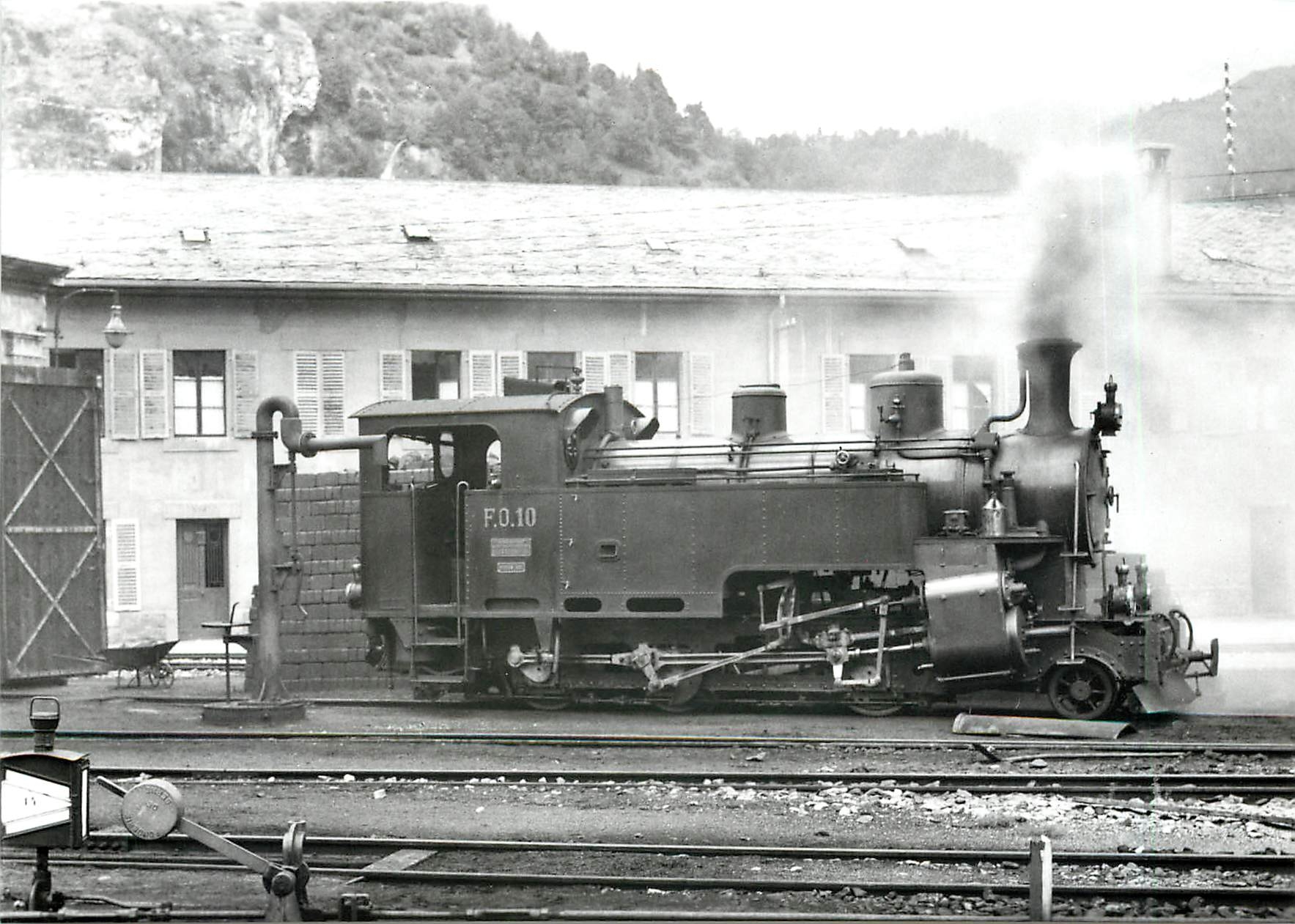 CPM HG 3/4 10 au depot de Brig 27.8.1935