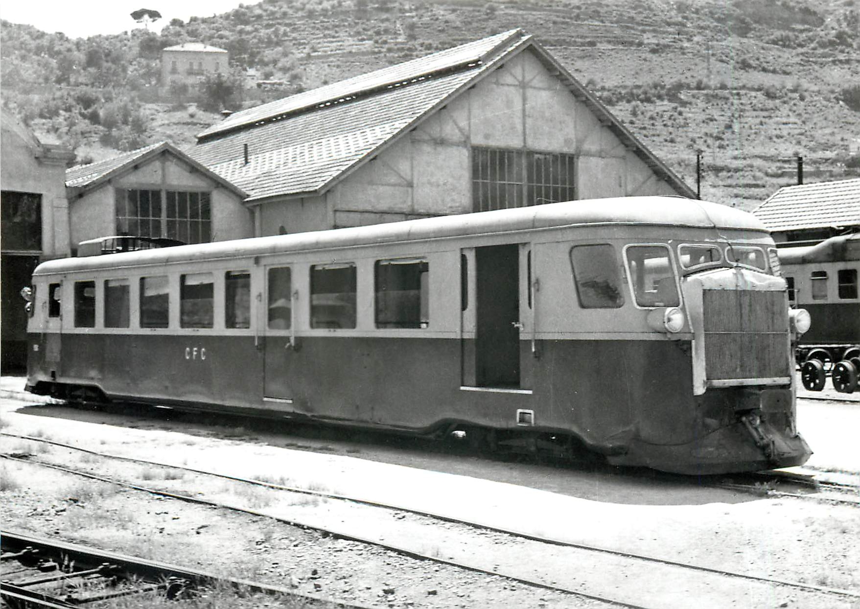 CPM Autorail Billard 106 a Bastia 27.6.1957