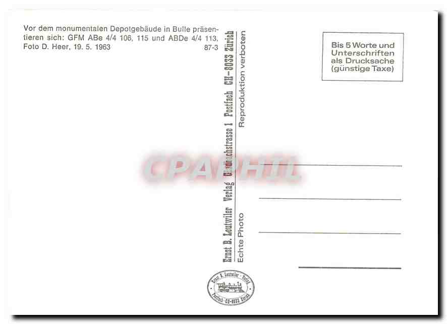 CPM Vor dem monumentalen Depotgebauede in Bulle praesentieren sich: GFM ABe 4/4 106 115 und ABDe 4/4 — Verso