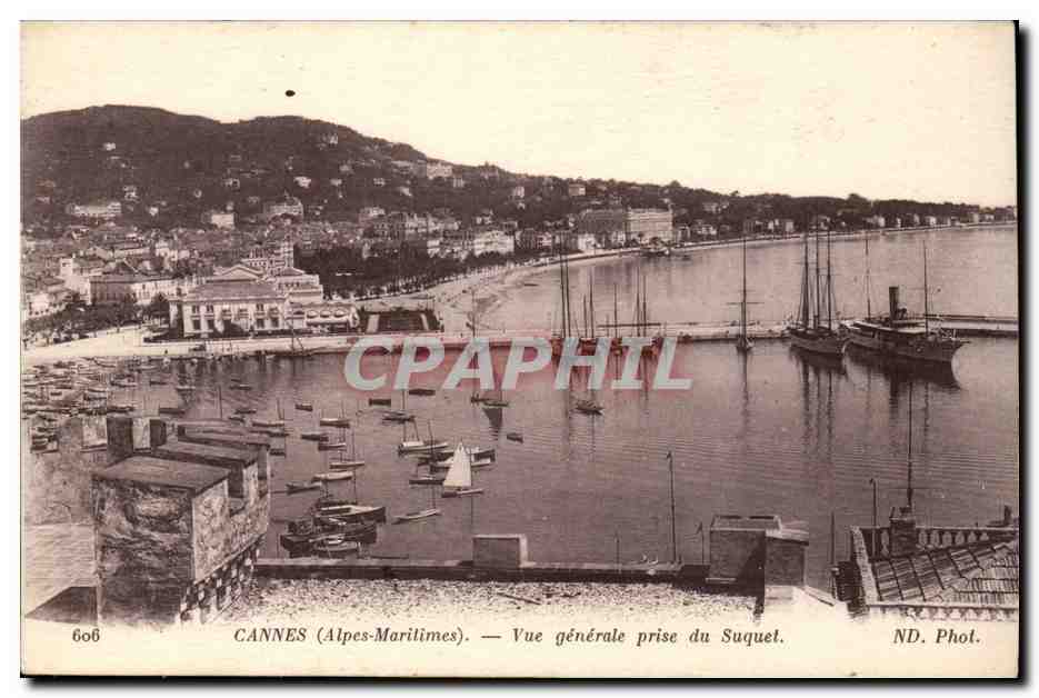 CANNES (Alpes-Maritimes) — Vue générale prise du Suquet. ND. Phot.
