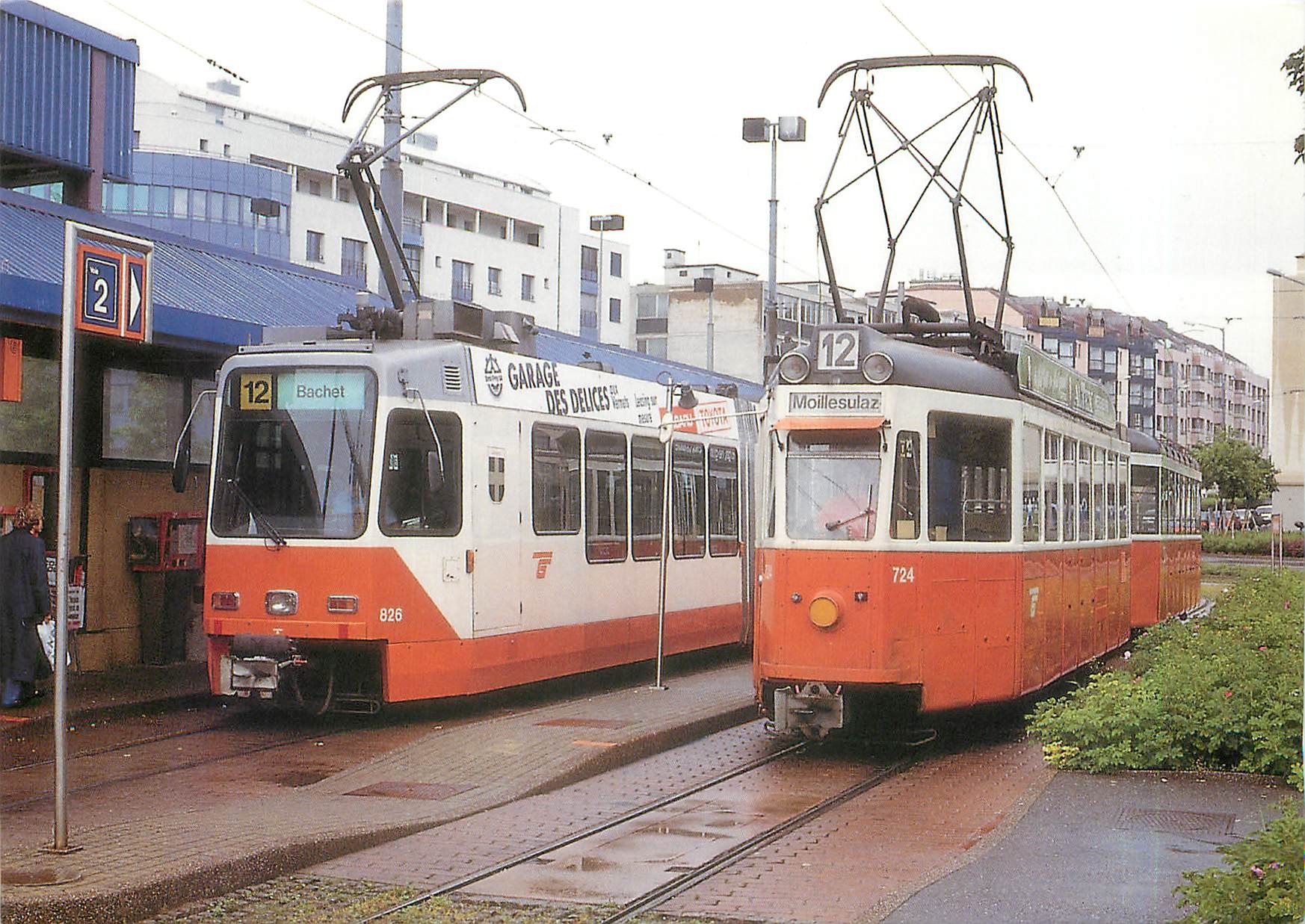 CPM Deux génération de la ligne 12