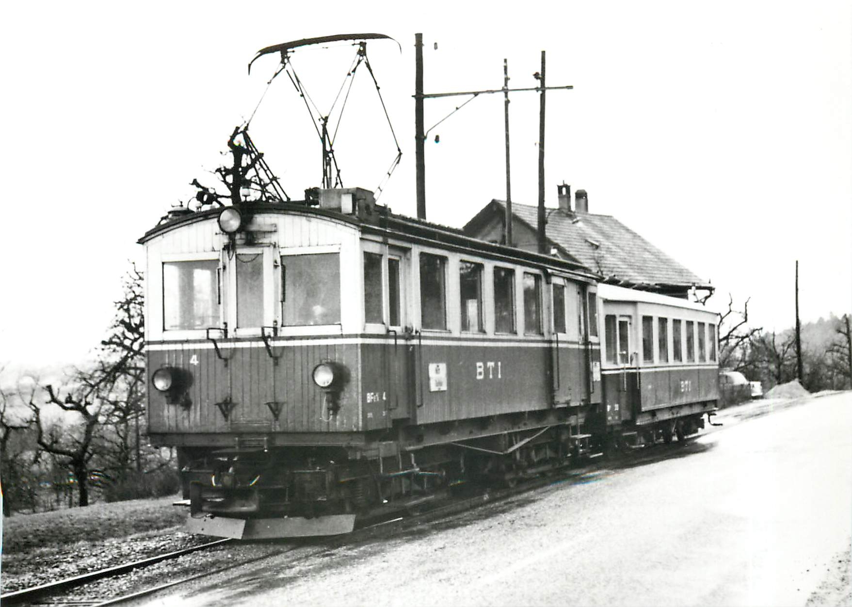 CPM BTI 6De 4/4 6 mit einem der ex-BTB-B