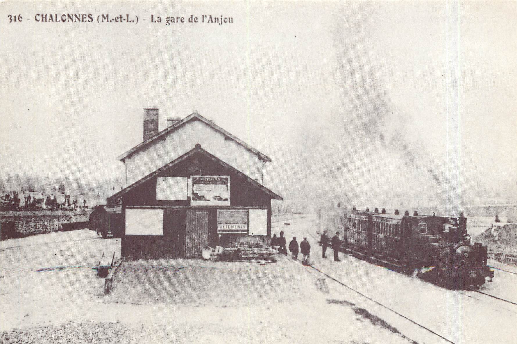 CPM CHALONNES La gare d'Anjou