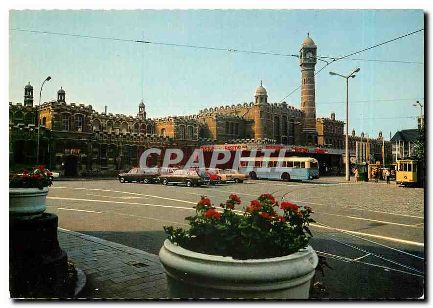 CPM GAND- La gare St Pierre