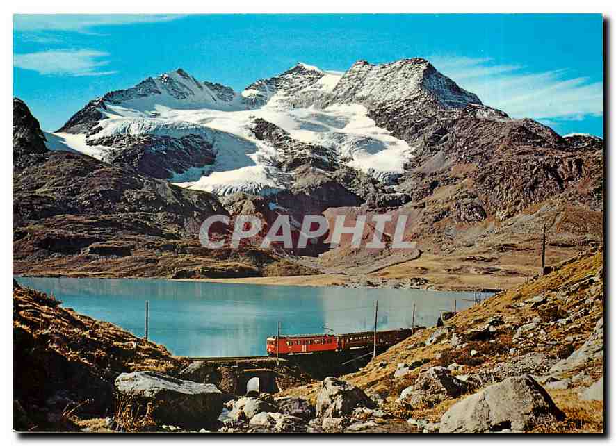 CPM Die Rhätische Bahn auf dem Berninapass mit dem Cambrenagletscher und Piz Cambrena