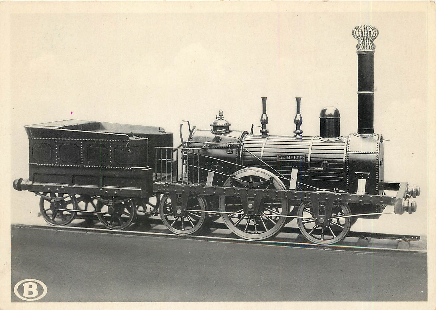CPM Locomotive " Le Belge"